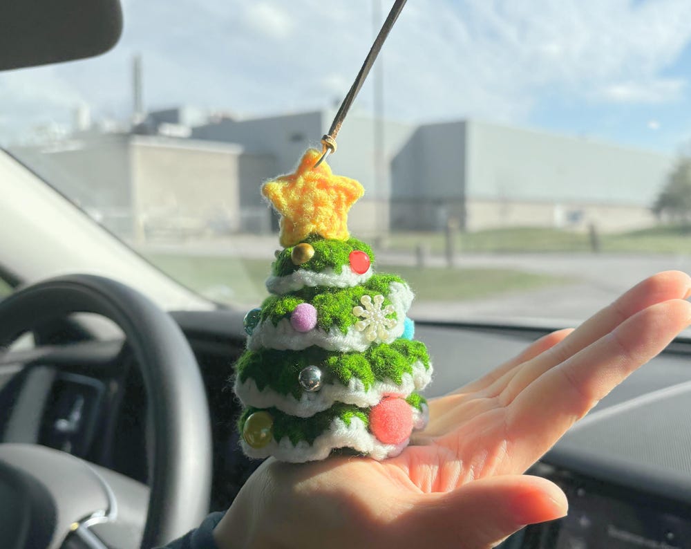 Christmas Tree Car Charm Crochet Boho Rearview Mirror Hanger Holiday Accessories Gift Decor